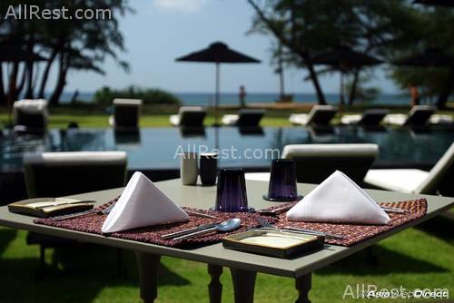 SALA Phuket Resort & Spa 39